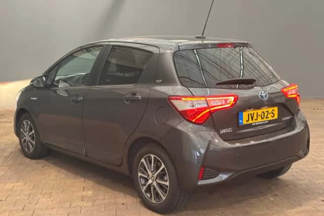 Toyota Yaris (2020) thumbnail 10