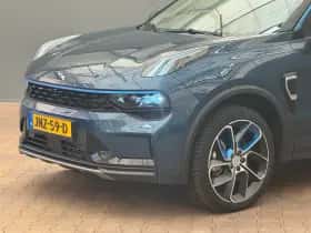Lynk & Co 01 (2022) thumbnail 9