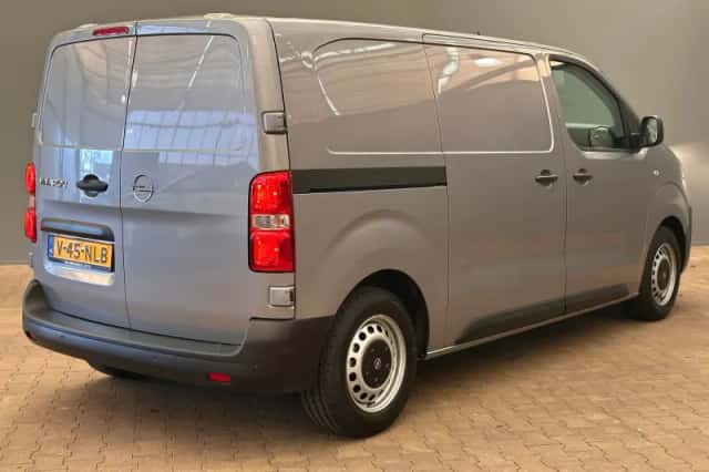 Opel Vivaro (2025) thumbnail 2