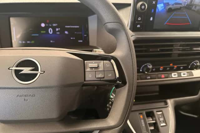 Opel Vivaro (2025) thumbnail 18