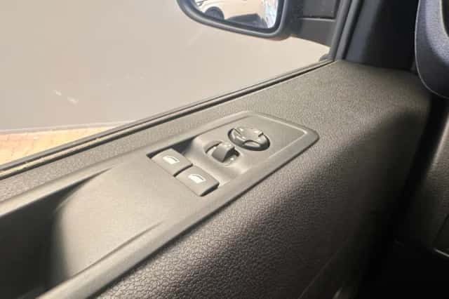 Opel Vivaro (2025) thumbnail 19