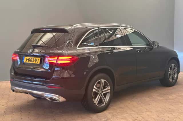Mercedes-Benz GLC-Klasse (2017) thumbnail 2