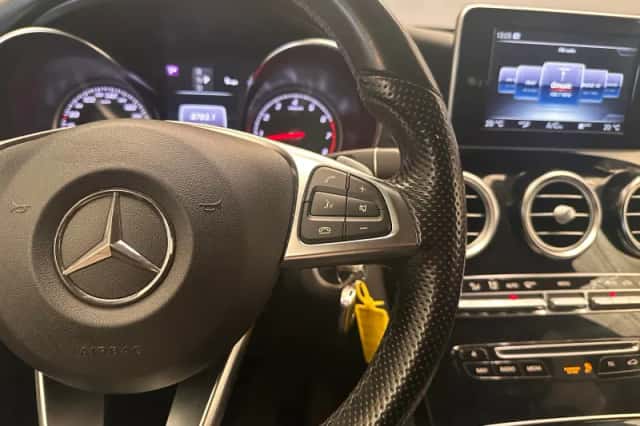 Mercedes-Benz GLC-Klasse (2017) thumbnail 17
