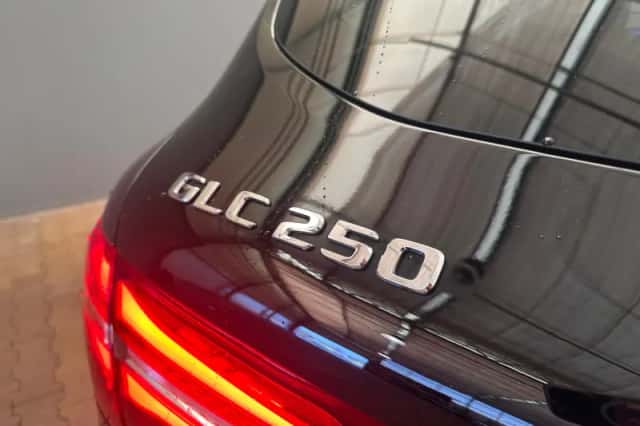 Mercedes-Benz GLC-Klasse (2017) thumbnail 26