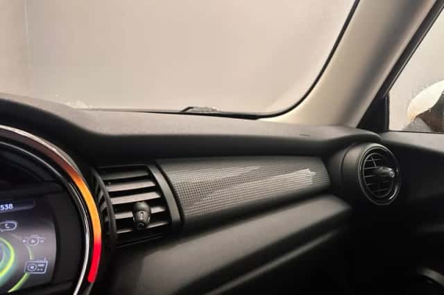 MINI Mini (2016) thumbnail 21