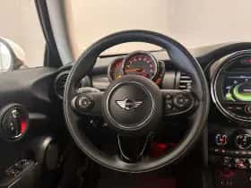 MINI Mini (2016) thumbnail 26