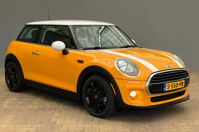 MINI Mini (2016) thumbnail 38