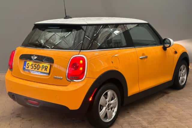 MINI Mini (2016) thumbnail 53