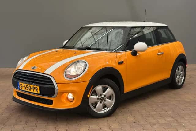 MINI Mini (2016) thumbnail 54