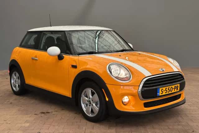 MINI Mini (2016) thumbnail 7