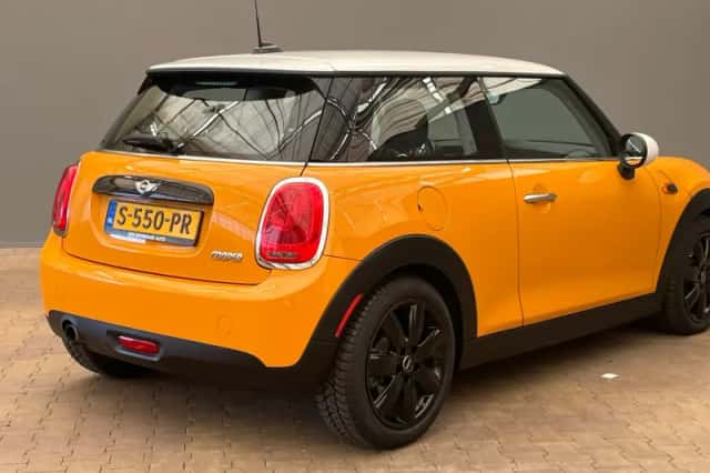 MINI Mini (2016) thumbnail 10