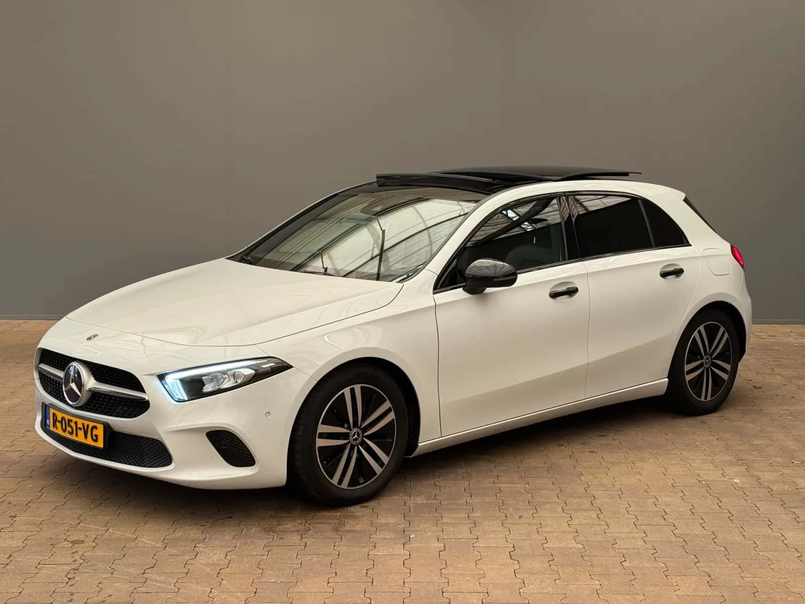 Mercedes-Benz A-Klasse (2022) — foto 1