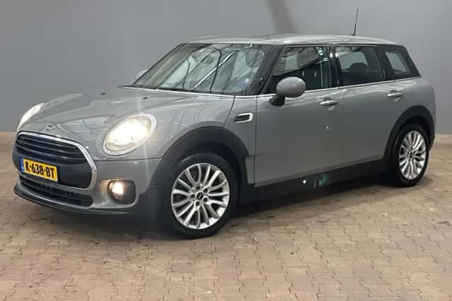 MINI Clubman (2018) thumbnail 1
