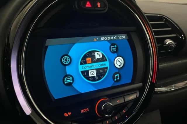MINI Clubman (2018) thumbnail 7