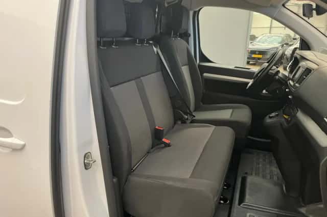 Opel Vivaro (2024) thumbnail 19