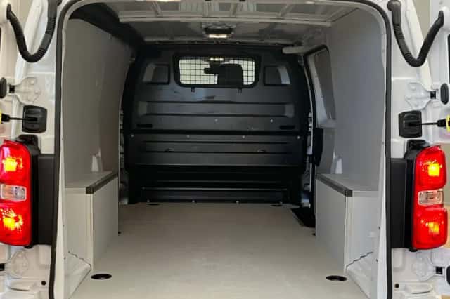 Opel Vivaro (2024) thumbnail 4