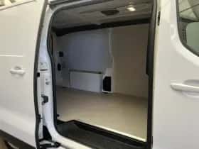 Opel Vivaro (2024) thumbnail 18
