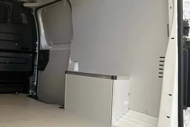 Opel Vivaro (2024) thumbnail 21