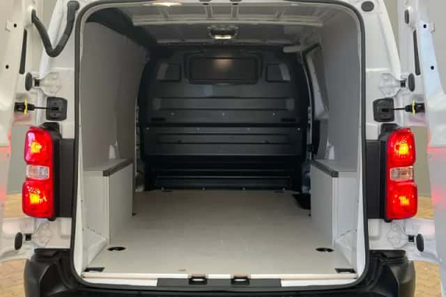 Opel Vivaro (2024) thumbnail 22