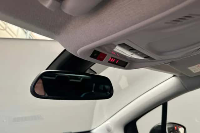 Opel Crossland (2024) thumbnail 18