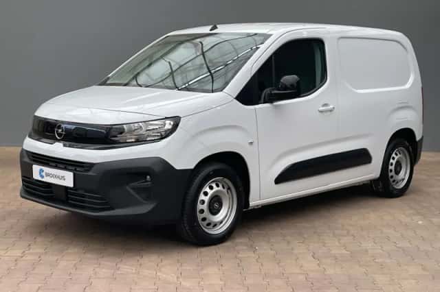 Opel Combo (2024) thumbnail 1