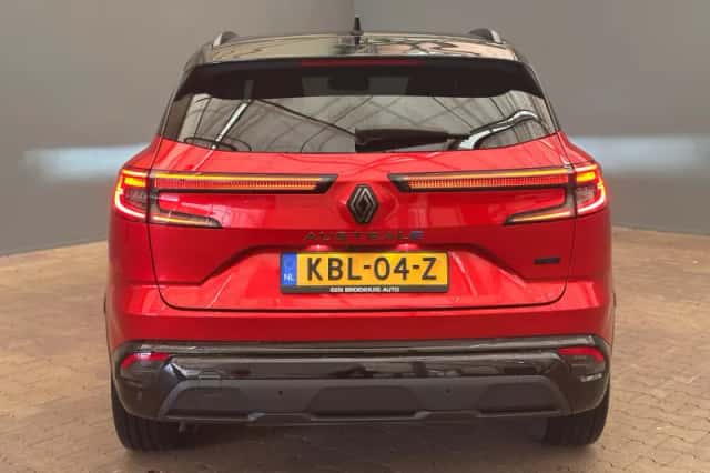 Renault Austral (2023) thumbnail 41