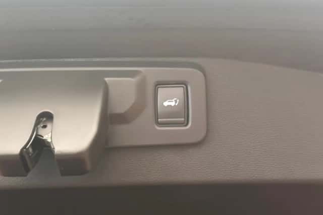Renault Austral (2023) thumbnail 7