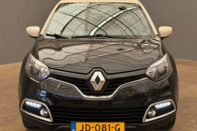 Renault Captur (2016) thumbnail 18
