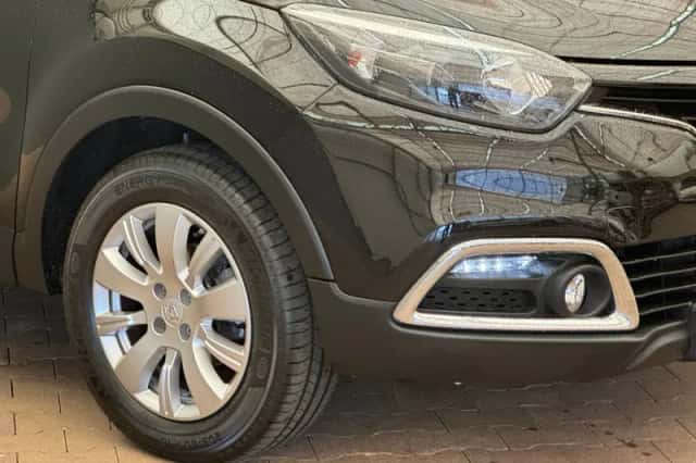 Renault Captur (2016) thumbnail 19