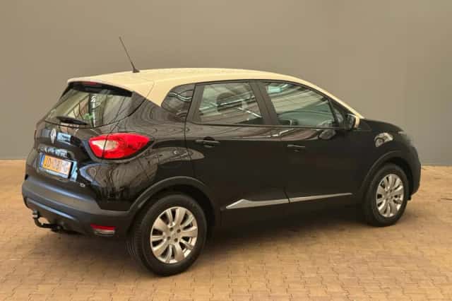 Renault Captur (2016) thumbnail 5