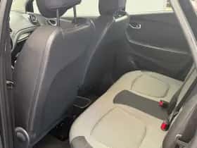 Renault Captur (2016) thumbnail 7