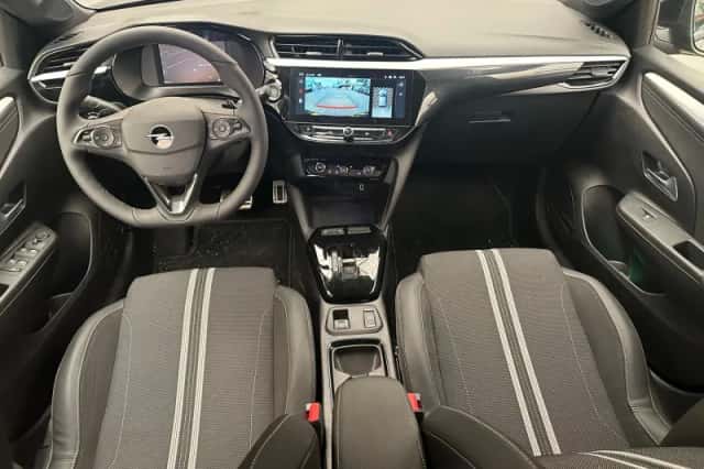 Opel Corsa (2025) thumbnail 3
