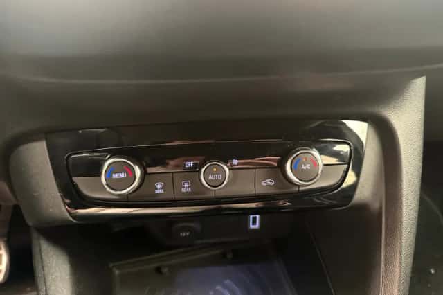 Opel Corsa (2025) thumbnail 4