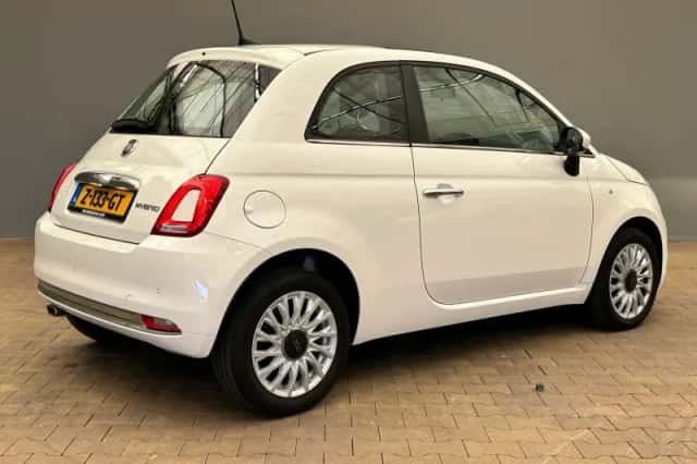 Fiat 500 (2024) thumbnail 2