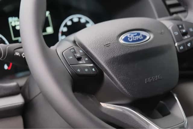 Ford Transit (2024) thumbnail 15