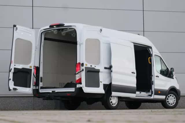 Ford Transit (2024) thumbnail 22