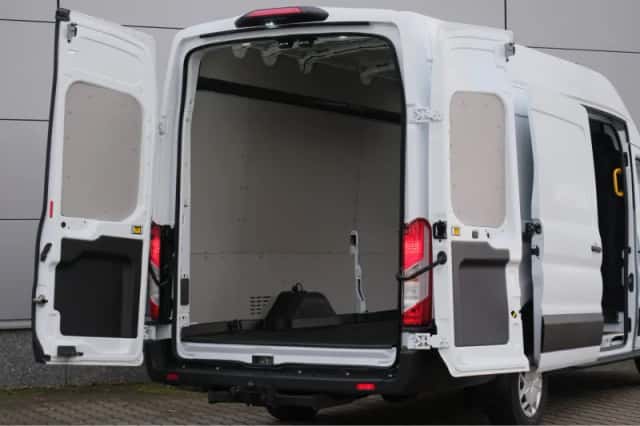 Ford Transit (2024) thumbnail 23