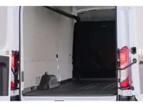 Ford Transit (2024) thumbnail 24
