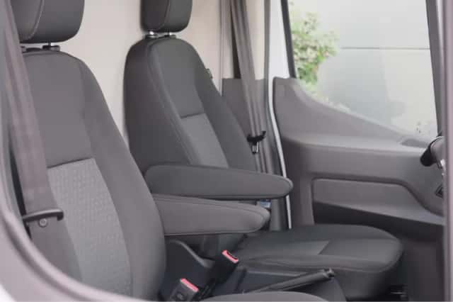 Ford Transit (2024) thumbnail 32