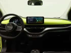 Fiat 500e (2024) thumbnail 2