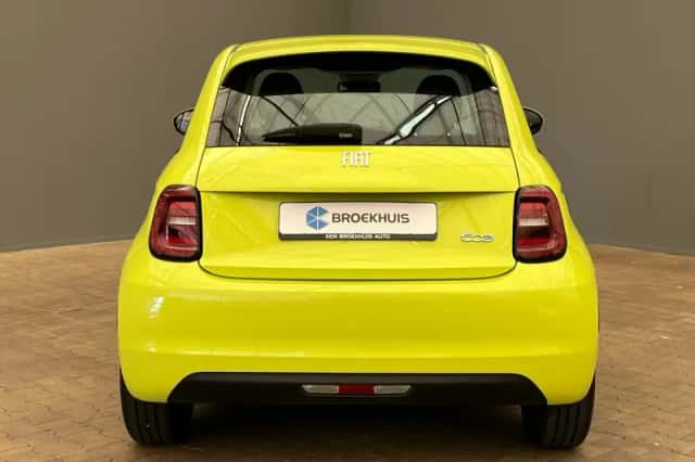 Fiat 500e (2024) thumbnail 13