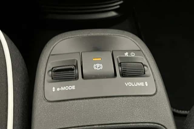 Fiat 500e (2024) thumbnail 24