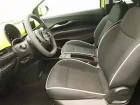 Fiat 500e (2024) thumbnail 6