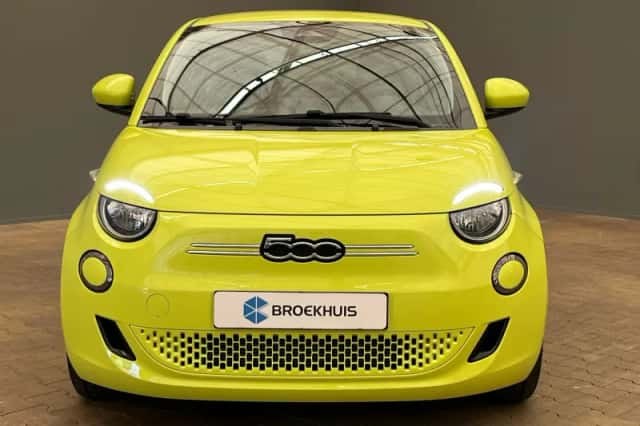 Fiat 500e (2024) thumbnail 8