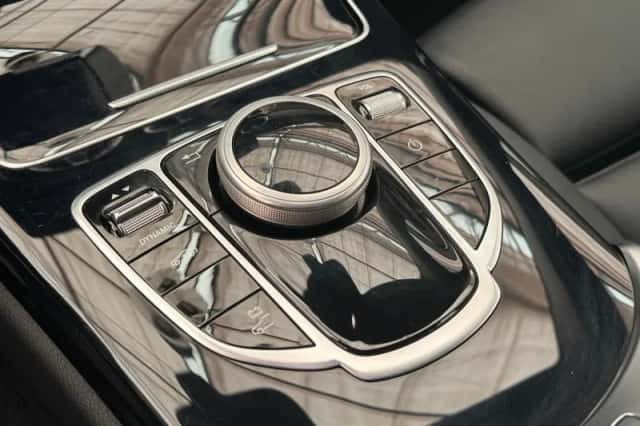 Mercedes-Benz C-Klasse (2016) thumbnail 26