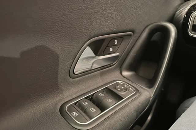 Mercedes-Benz A-Klasse (2020) thumbnail 29