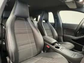 Mercedes-Benz CLA-Klasse (2015) thumbnail 3