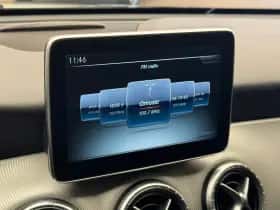Mercedes-Benz CLA-Klasse (2015) thumbnail 5