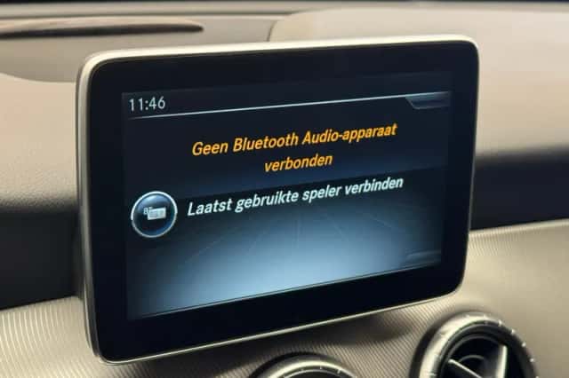 Mercedes-Benz CLA-Klasse (2015) thumbnail 6