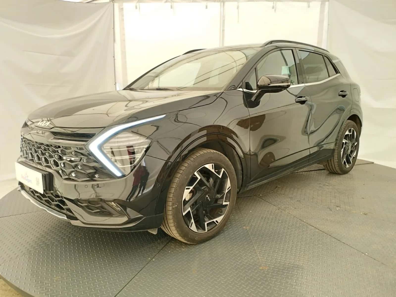 Kia Sportage (2023) — foto 1